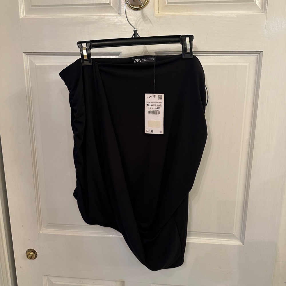 Zara Asymmetrical Black Skirt